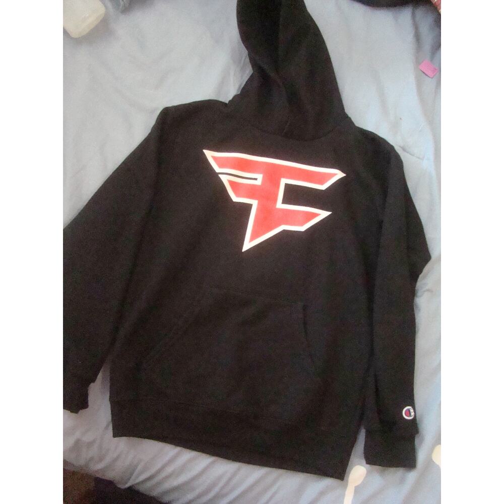 Black Faze Clan Pullover Hoodie Size M